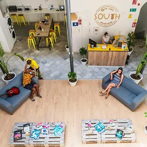 South - Service Center Hostal Cádiz